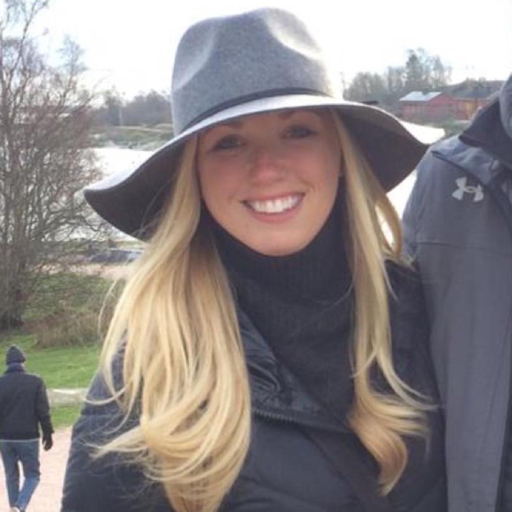 Meet your Posher, Jennifer